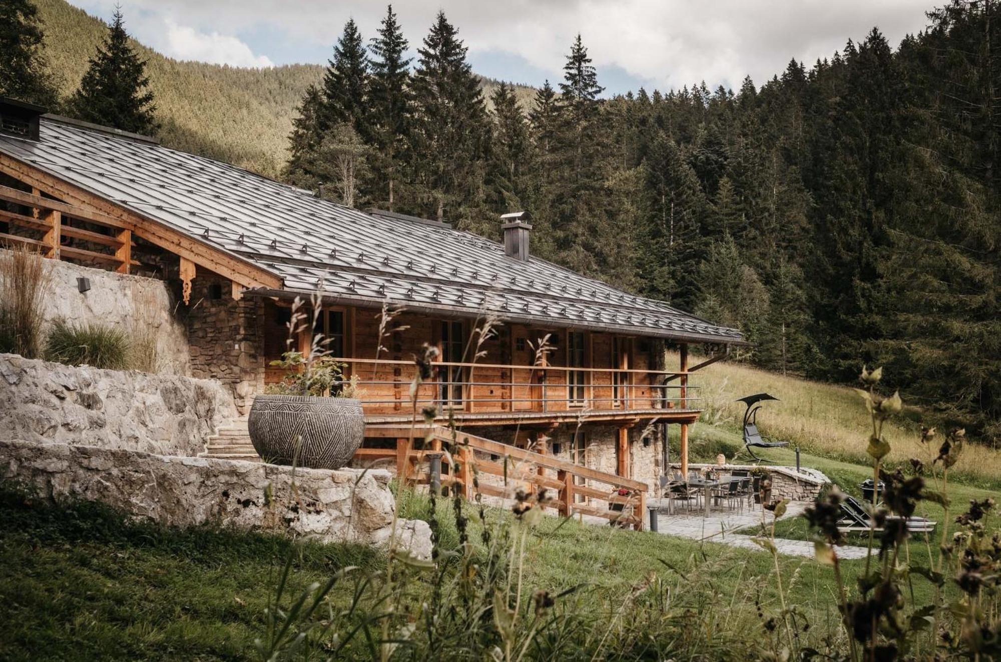 Die Suttenhuette Rotta Esterno foto